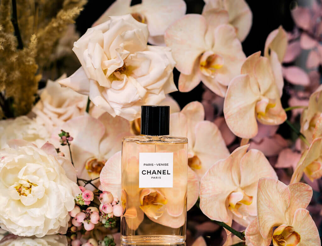 Модные духи. Chanel Paris духи. Шанель Париж Венеция. Шанель Венис. Chanel Paris-Venice EDT.